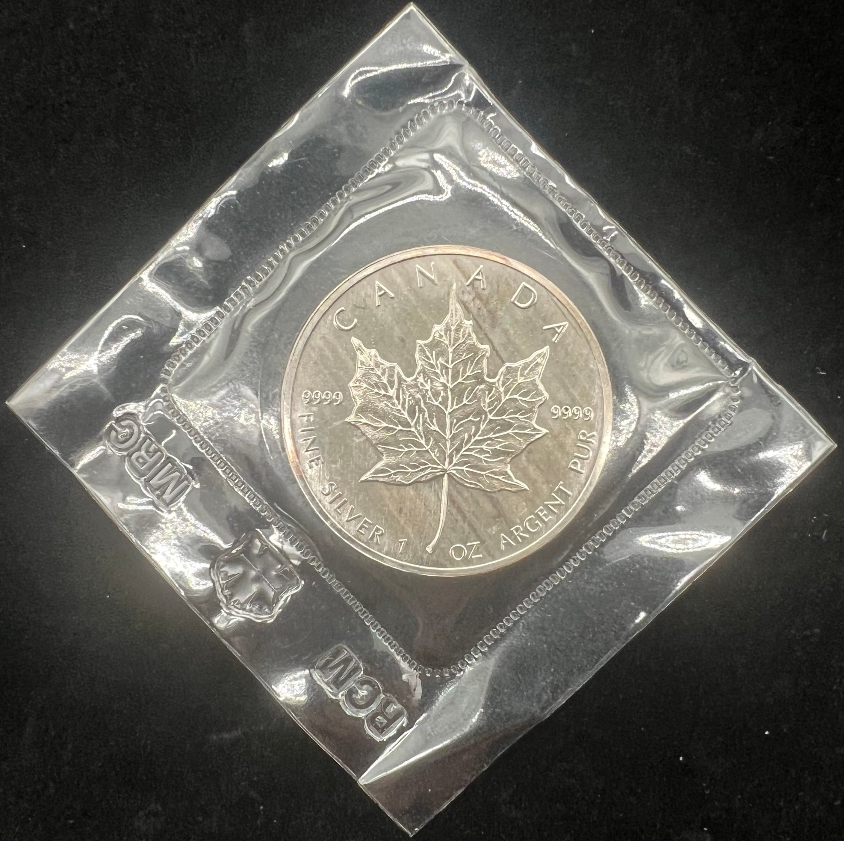 1988 Canada Maple Leaf In Original Mint Packaging