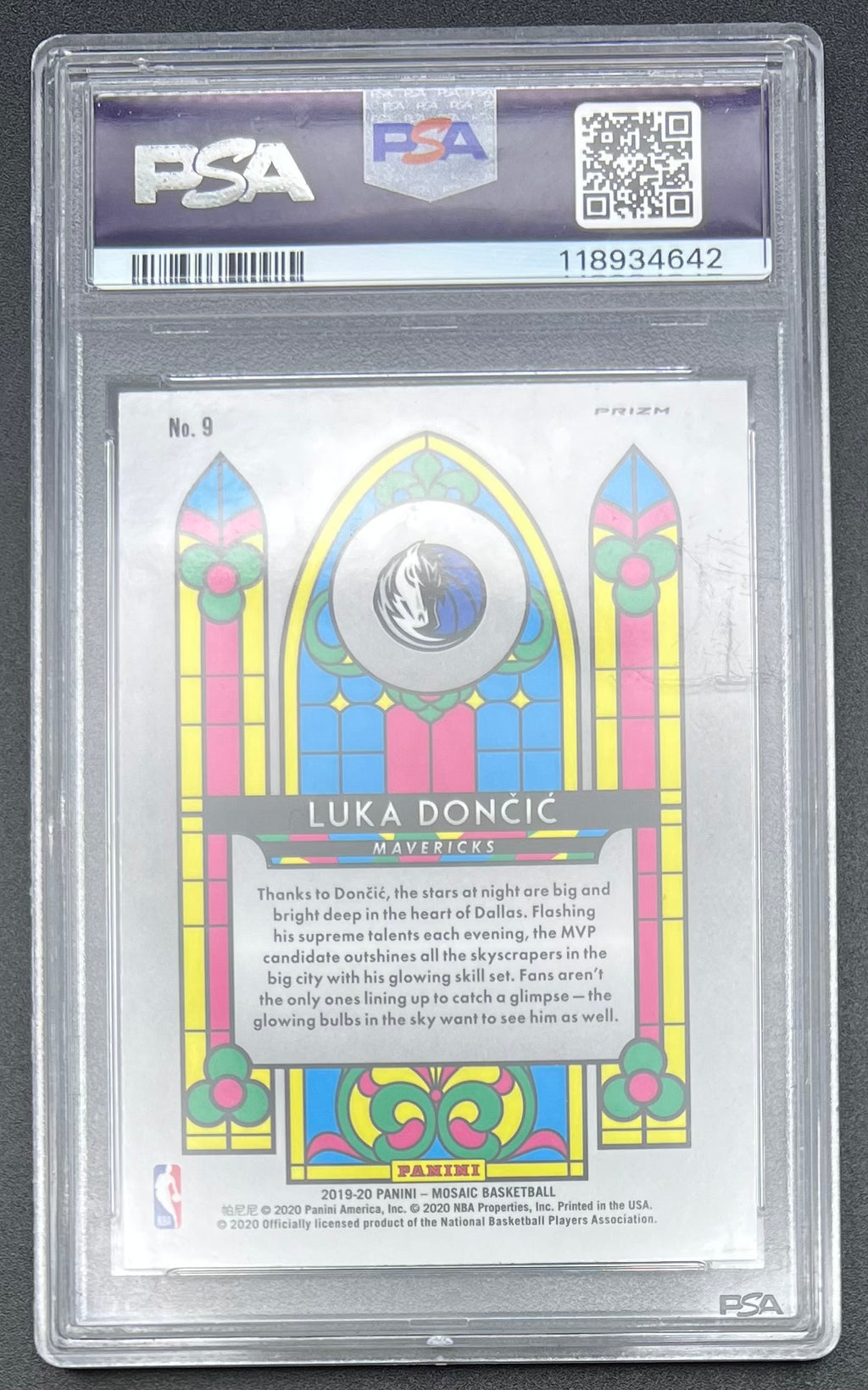 2019 Panini Mosaic Luka Doncic Stained Glass PSA10